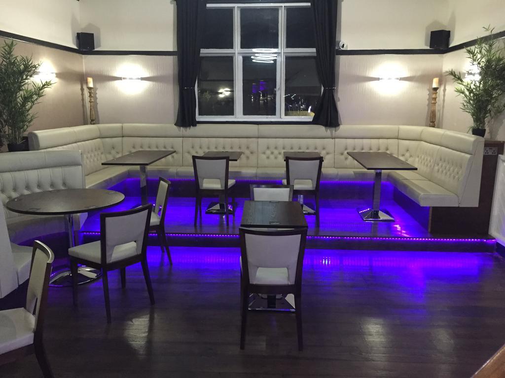 White Horse Hotel Builth Wells Buitenkant foto